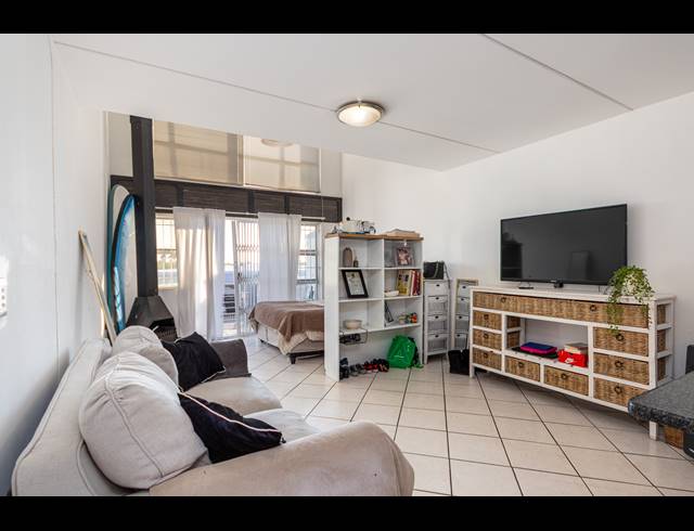 1 BEDROOM APARTMENT FOR SALE IN PARKLANDS